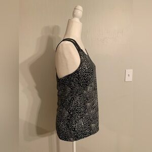 Fabletics Black and White Activewear